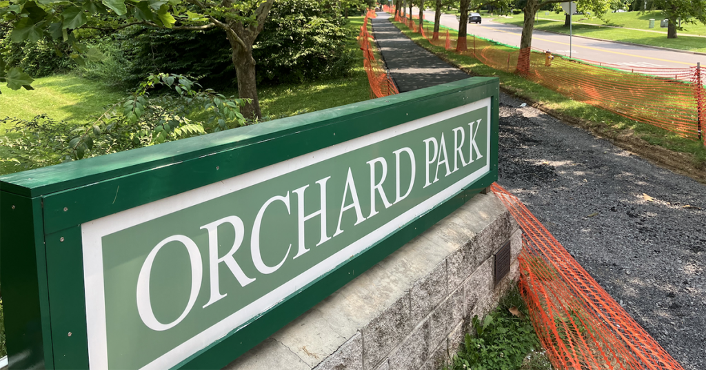 Orchard Park/Blue Course Drive